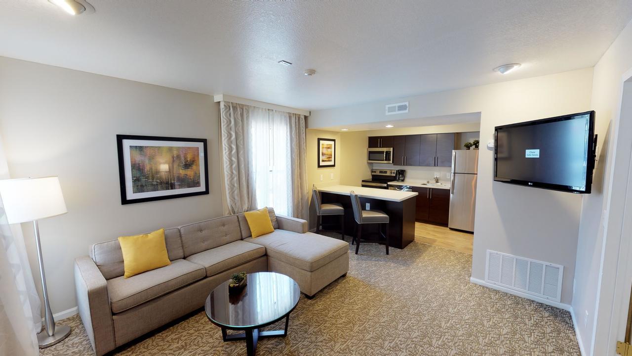 Chase Suite Hotel Newark Fremont Eksteriør bilde