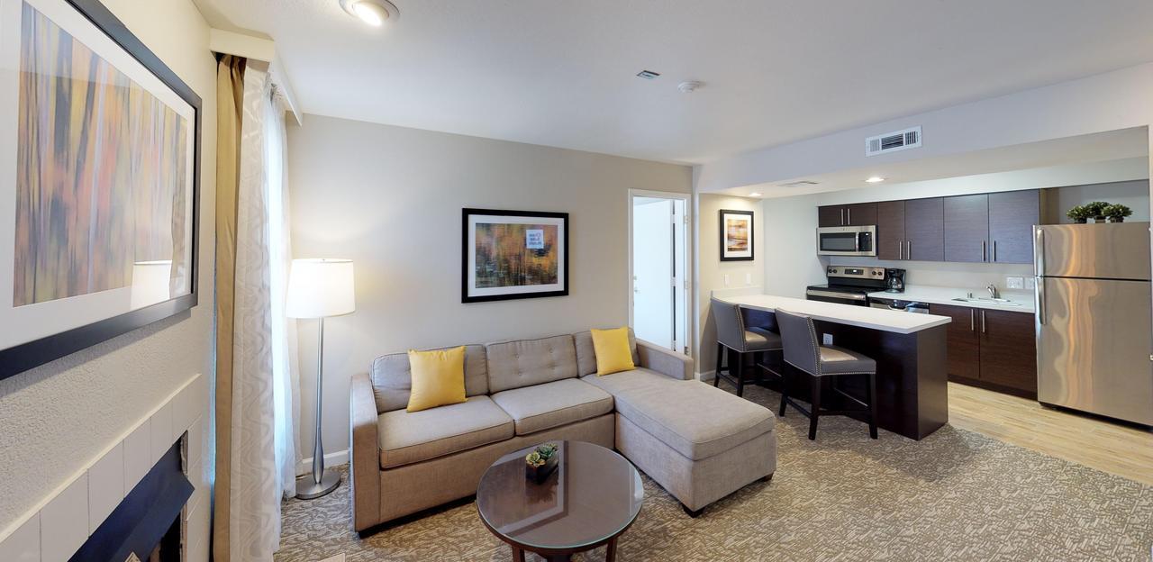 Chase Suite Hotel Newark Fremont Eksteriør bilde
